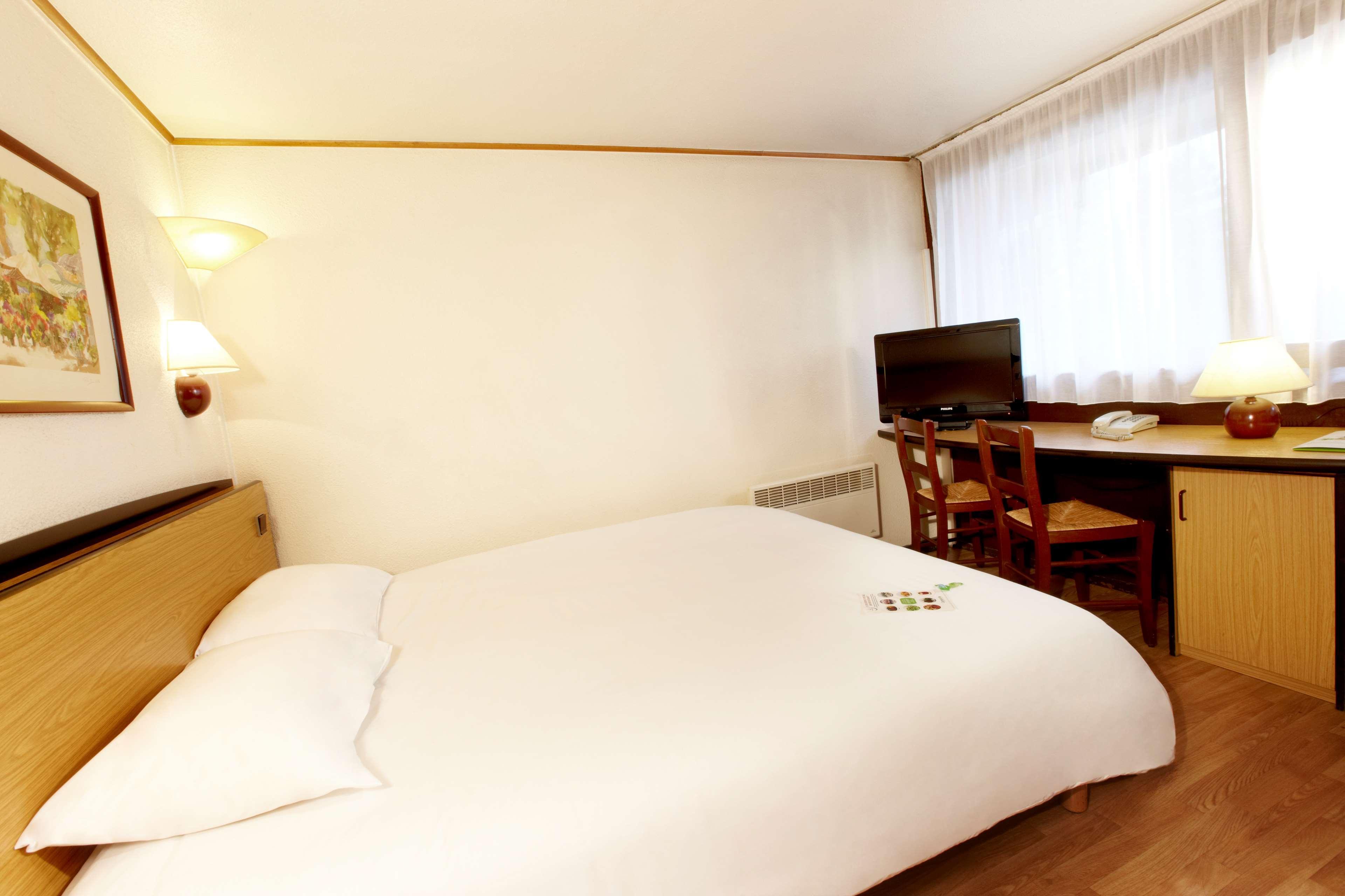 Hotel De La Briere Trignac Bagian luar foto